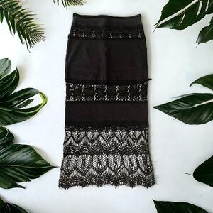 Stone Cold Fox Fate Crochet Panel Midi Skirt Black floral appliqué linen sz 6